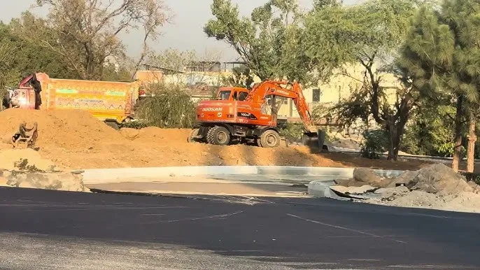 Punjab Govt Turning a Historic Park into Parking Plaza