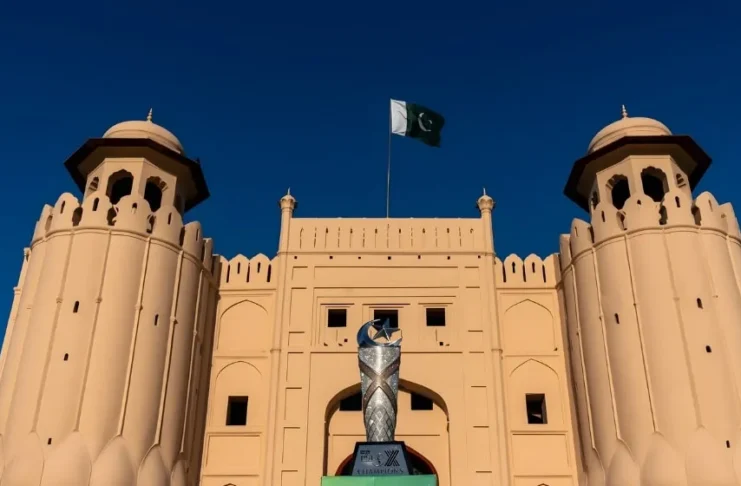 PSL 11 player auction announcement with gavel and team logos