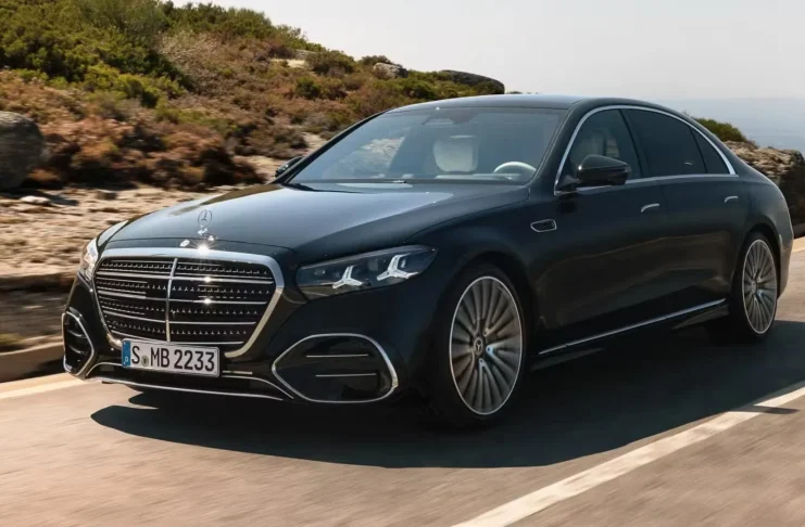 2027 Mercedes-Benz S-Class facelift front view
