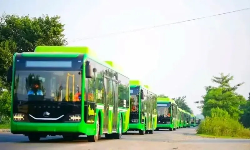 punjab-green-bus-shelter-thumbnail Modern Green Bus shelter in Punjab with electric bus and commuters