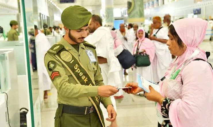 Stranded Pakistani Umrah pilgrims get embassy support in Saudi Arabia amid Gulf flight chaos