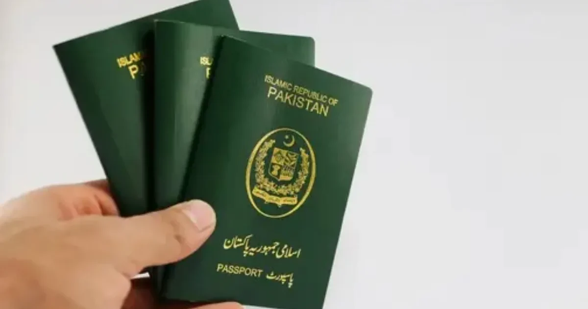 FIA Finds 72 Afghan Nationals Got Pakistani Passports Illegally
